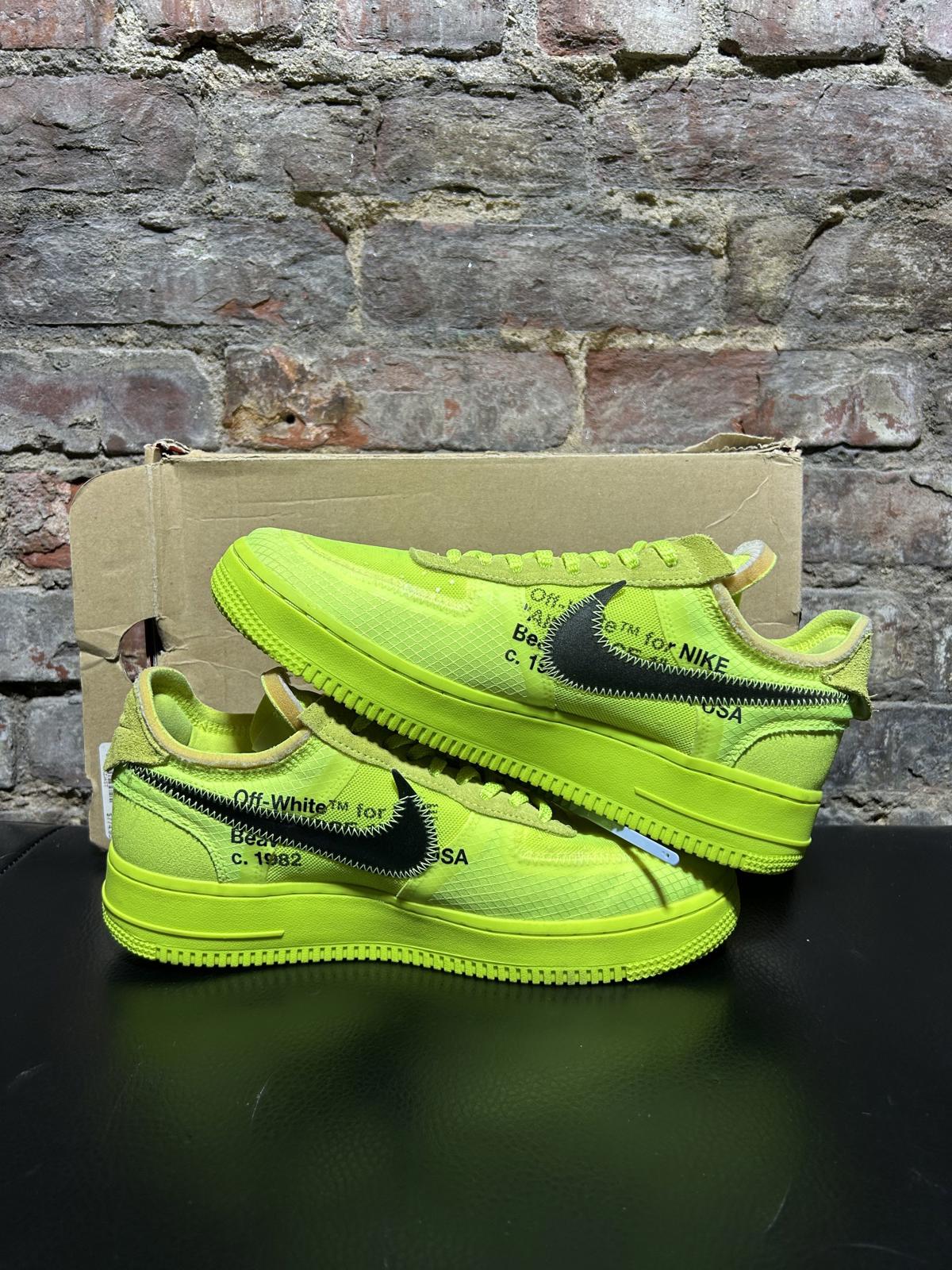 Off-White Air Force 1 Volt