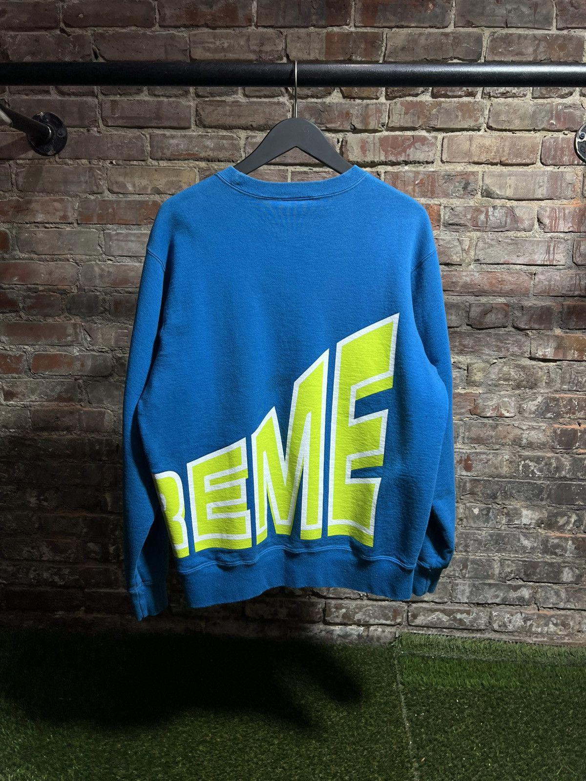 Supreme Side Logo Crewneck Sz. M